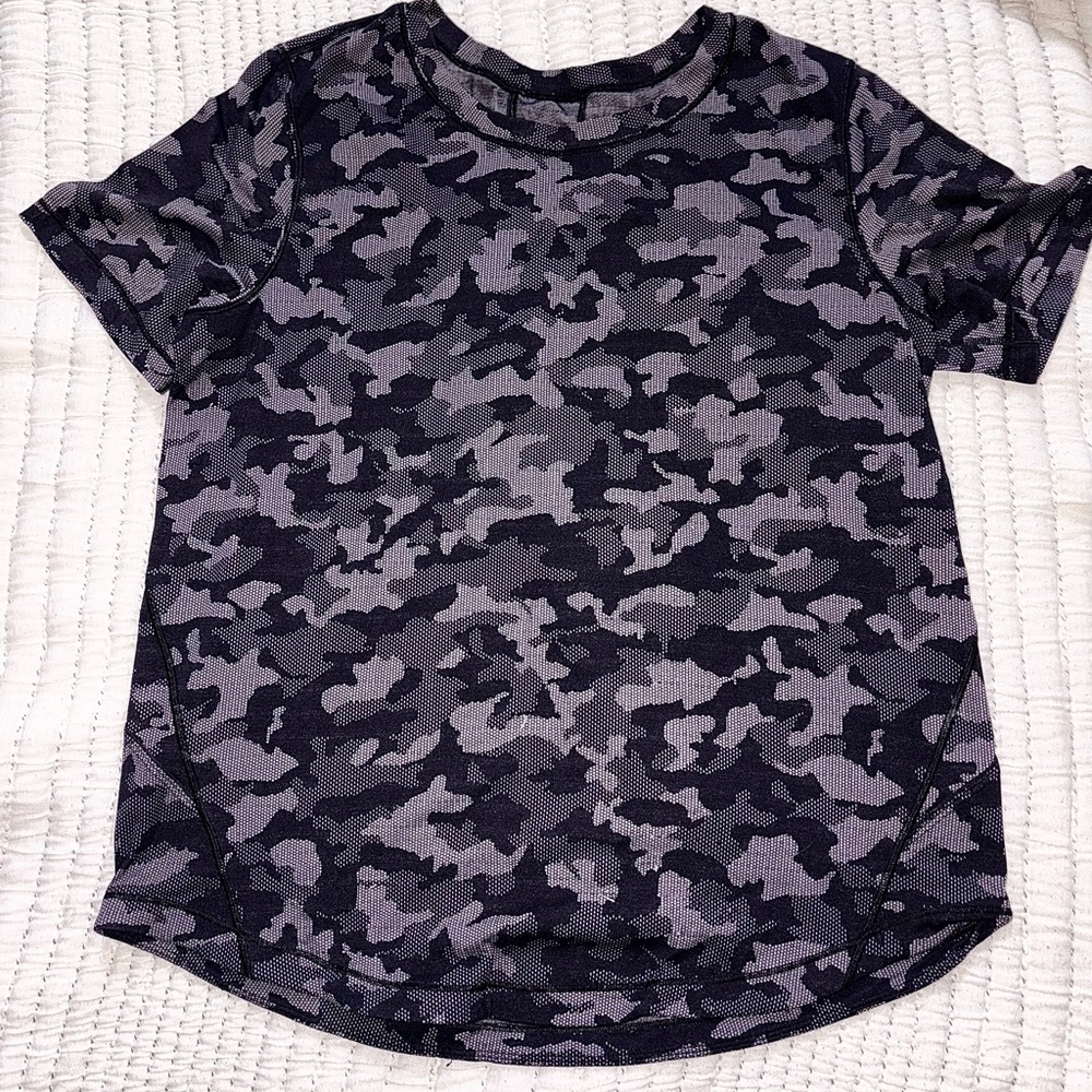 Lululemon Camo Dry fit Tee--8